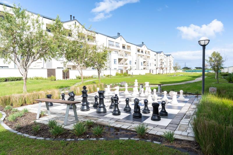 2 Bedroom Property for Sale in The Huntsman Western Cape